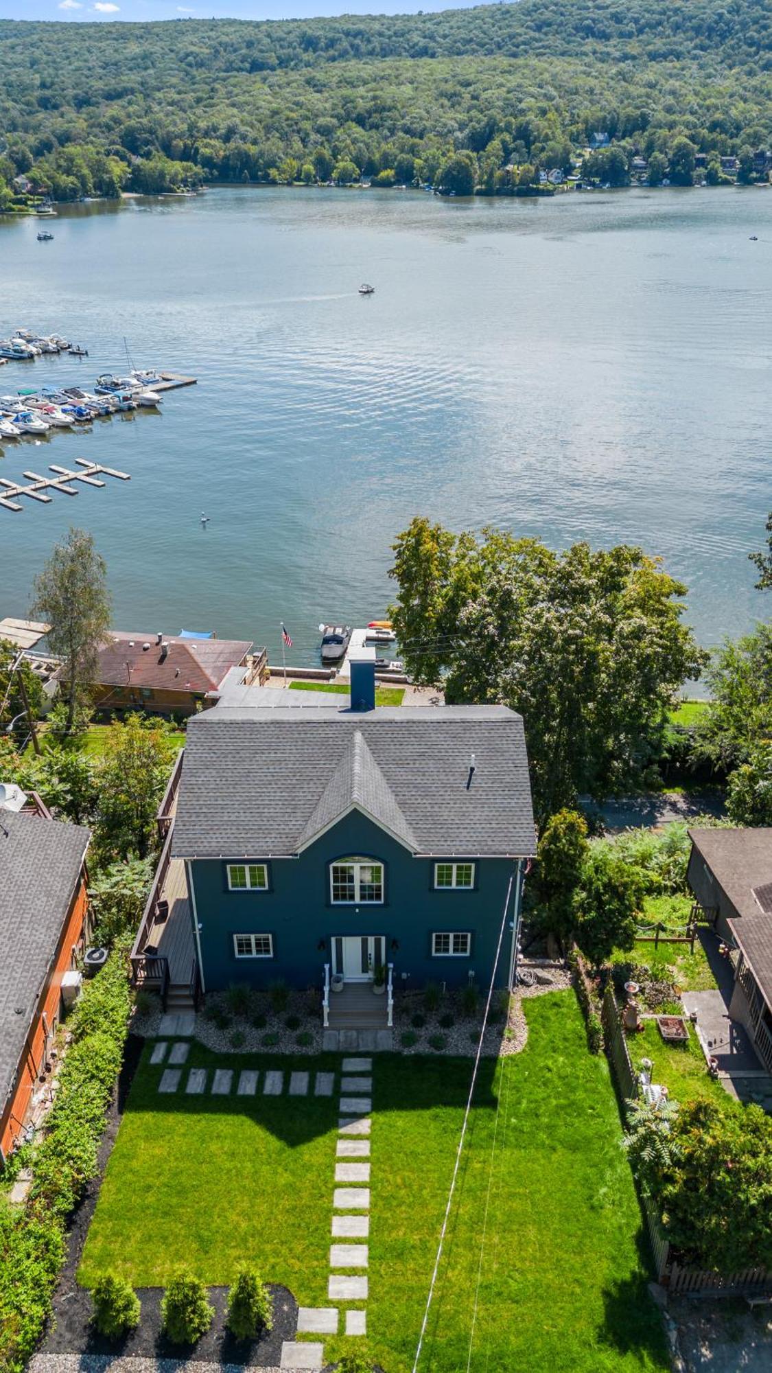 Lakeview House - Hot Tub - Firepit - Stunning Views - Spacious Deck - Cozy Living Room - Bar Greenwood Lake Luaran gambar