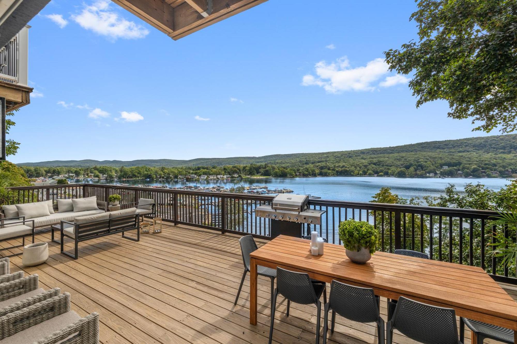 Lakeview House - Hot Tub - Firepit - Stunning Views - Spacious Deck - Cozy Living Room - Bar Greenwood Lake Luaran gambar
